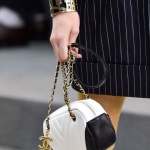 Белая сумка Chanel (Spring 2015)
